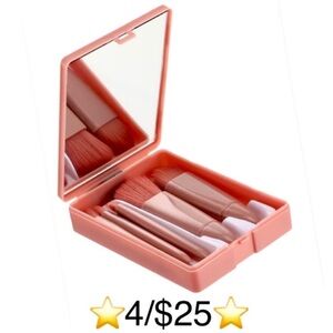 Mini Travel Makeup Brush 5 Piece Set in a Mirrored Compact Case, Pink